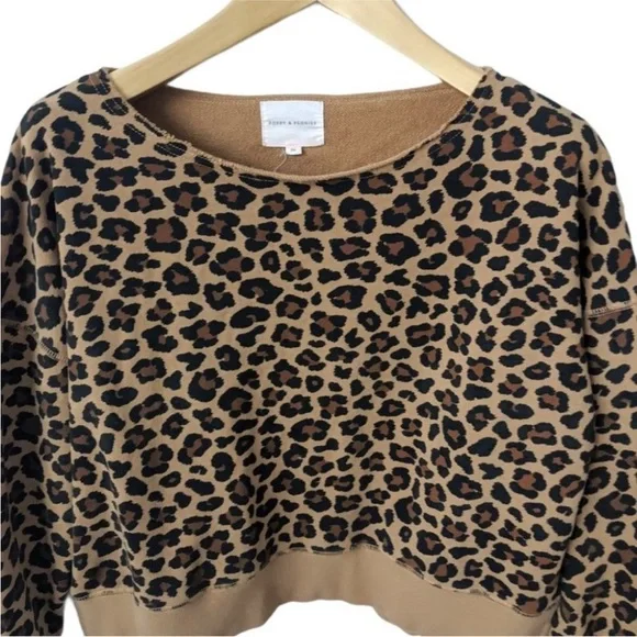 Poppy & Peonies Brown Crew Neck Sweater - Picture 4 of 4